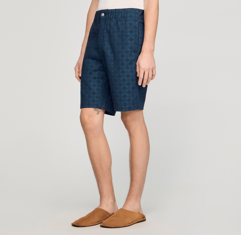 Мужские синие шорты с геометричным узором