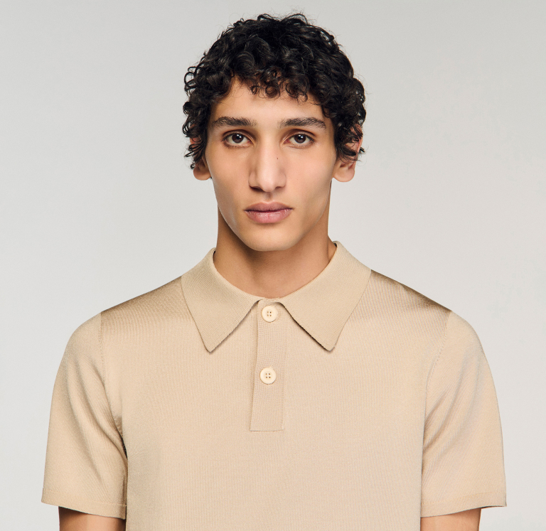 Мужское бежевое вязаное поло
