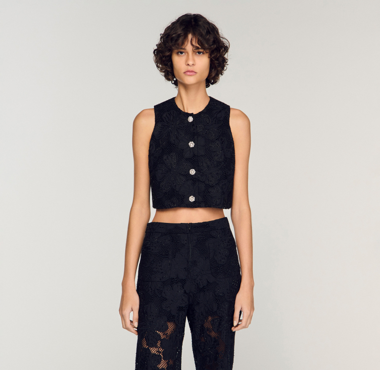 Жіночий укорочений топ з гіпюру з вишивкою