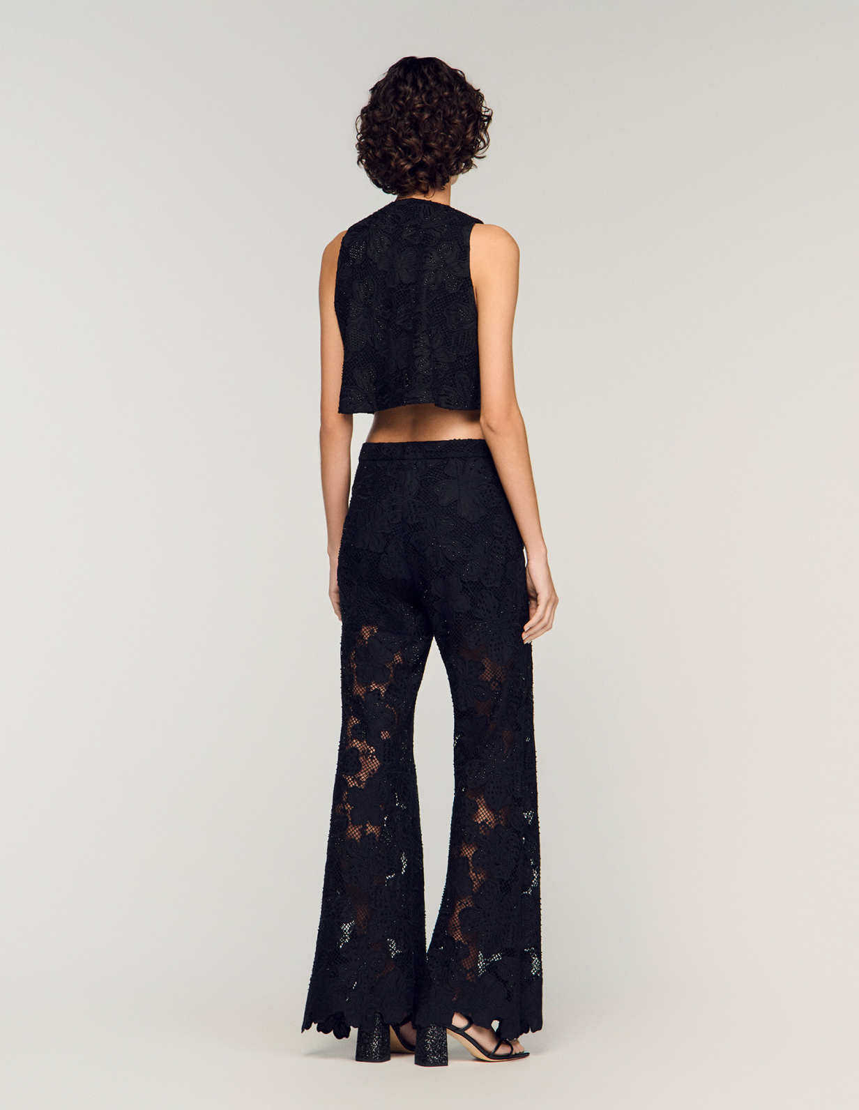 Жіночий укорочений топ з гіпюру з вишивкою_5