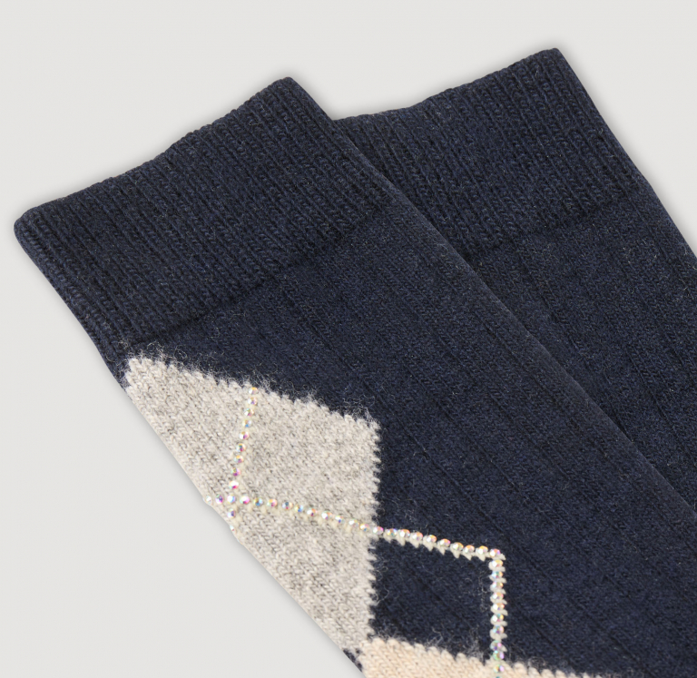 Жіночі шкарпетки з ромбоподібним візерунком та стразами