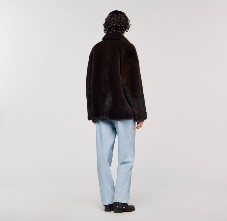 Жіноча коричнева шуба зі штучного хутра