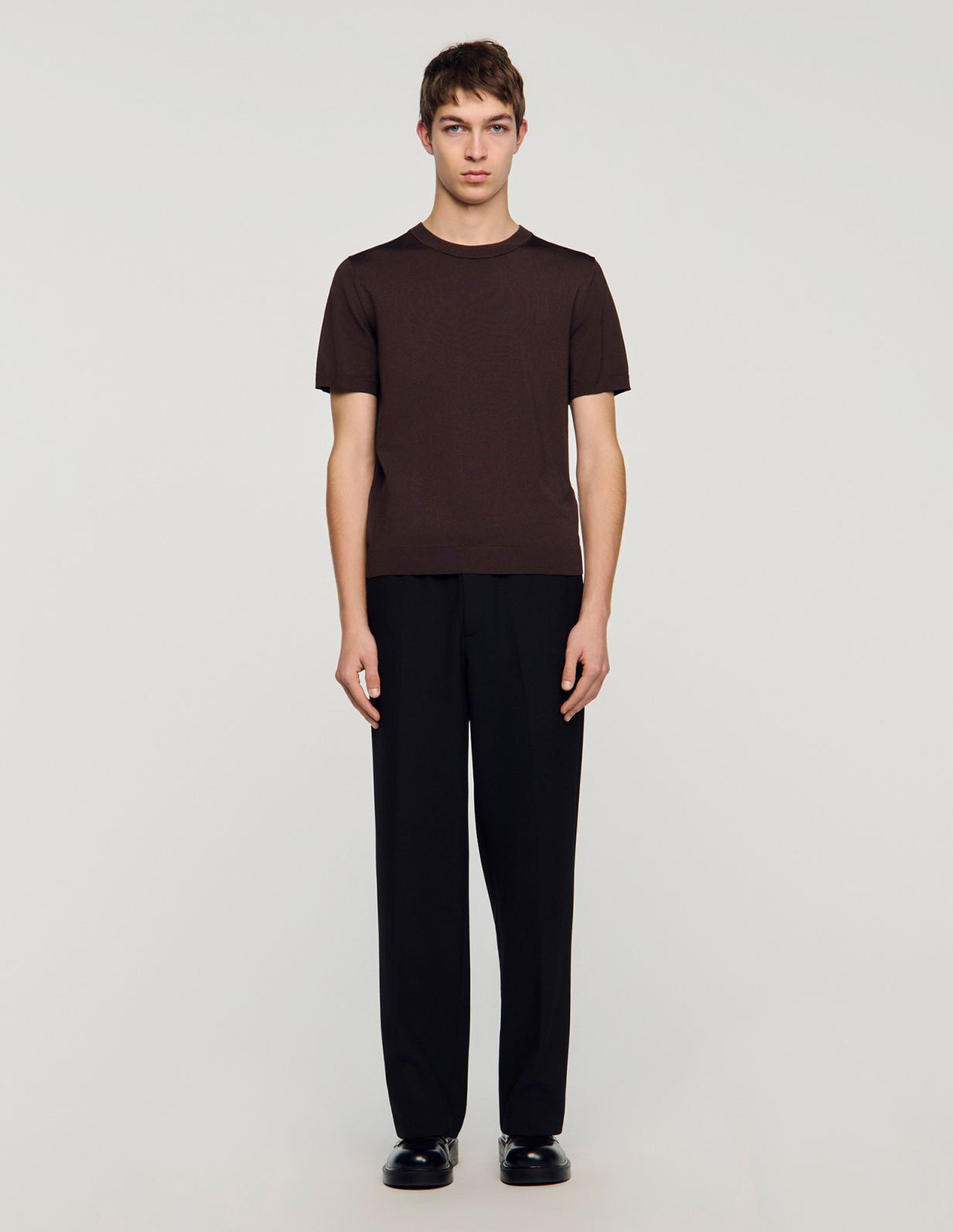 Чоловіча коричнева в'язана футболка_2