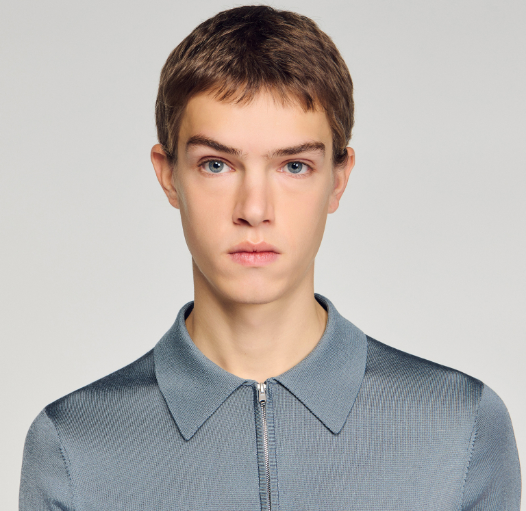 Мужское серое вязаное поло с застежкой-молнией