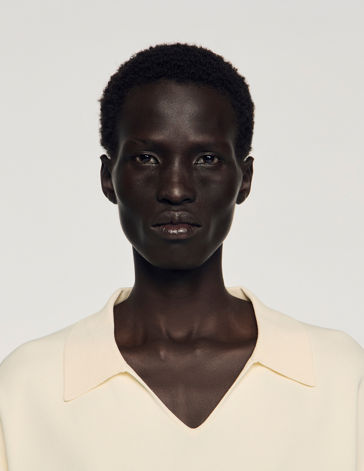 Мужское молочное трикотажное поло_3