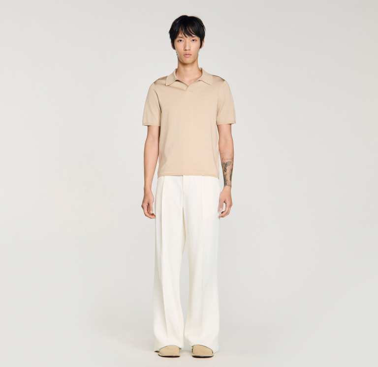 Чоловіче трикотажне поло з V-подібним вирізом