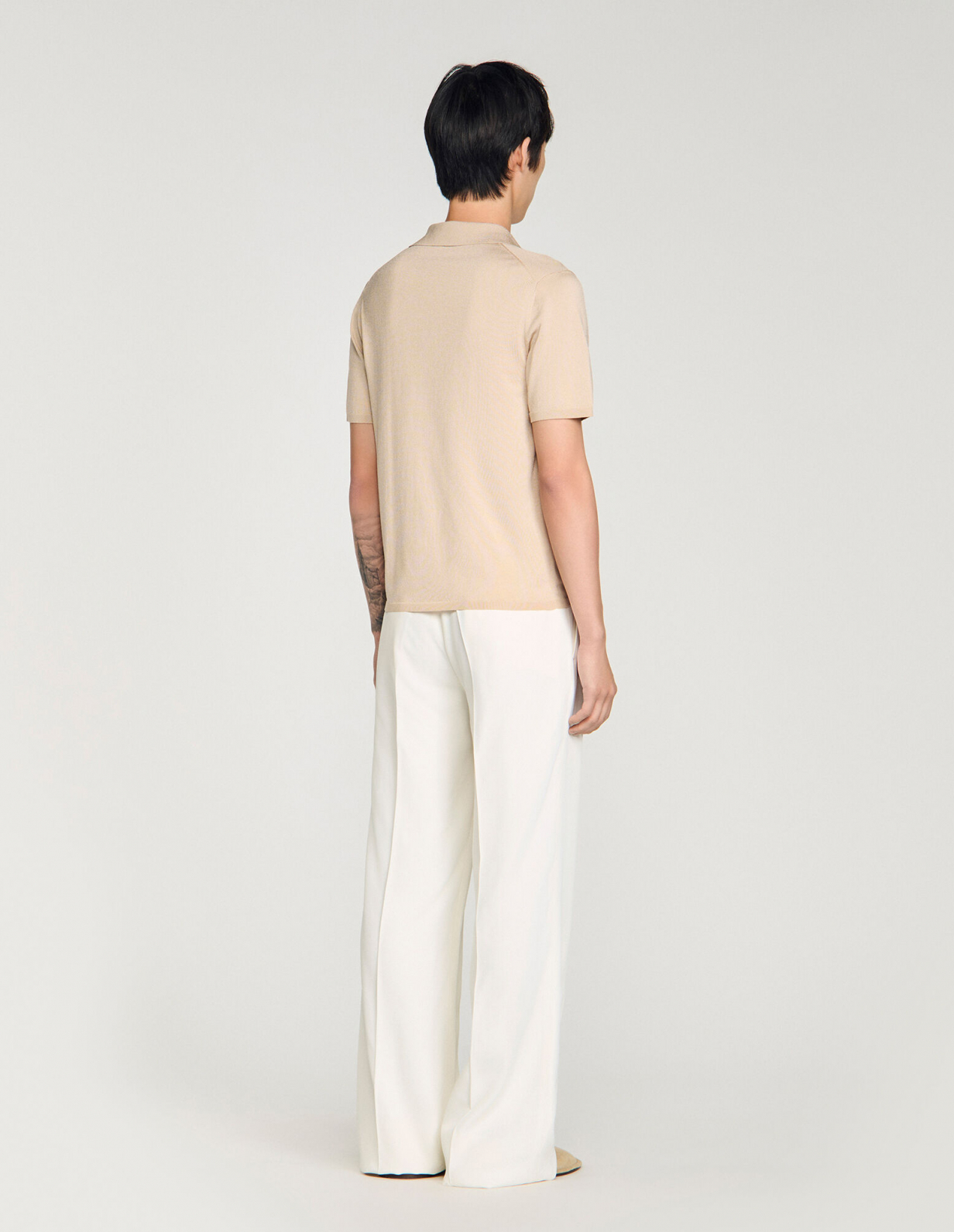 Чоловіче трикотажне поло з V-подібним вирізом_5