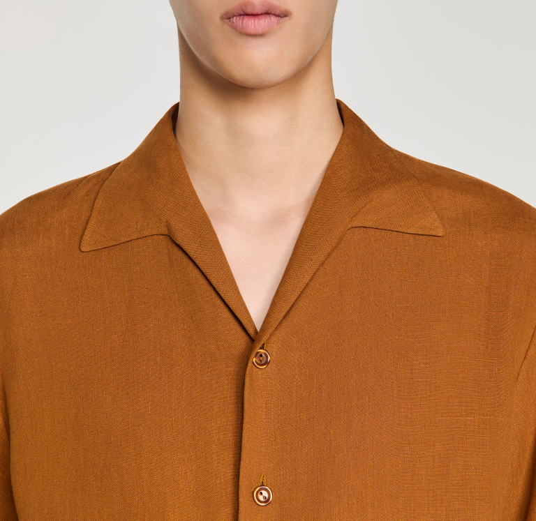 Мужская коричневая льняная рубашка