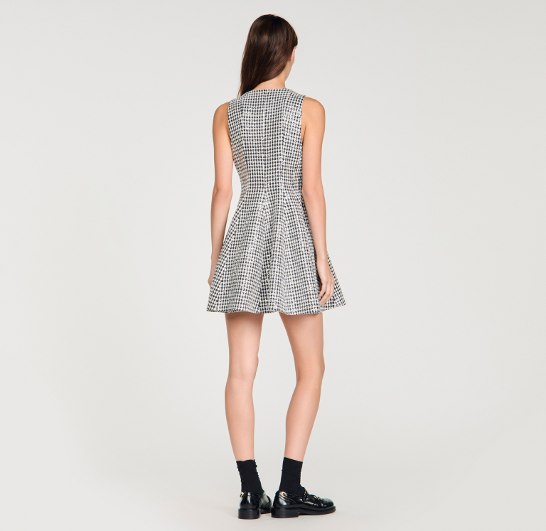 Жіноча коротка сукня з твіду та паєток