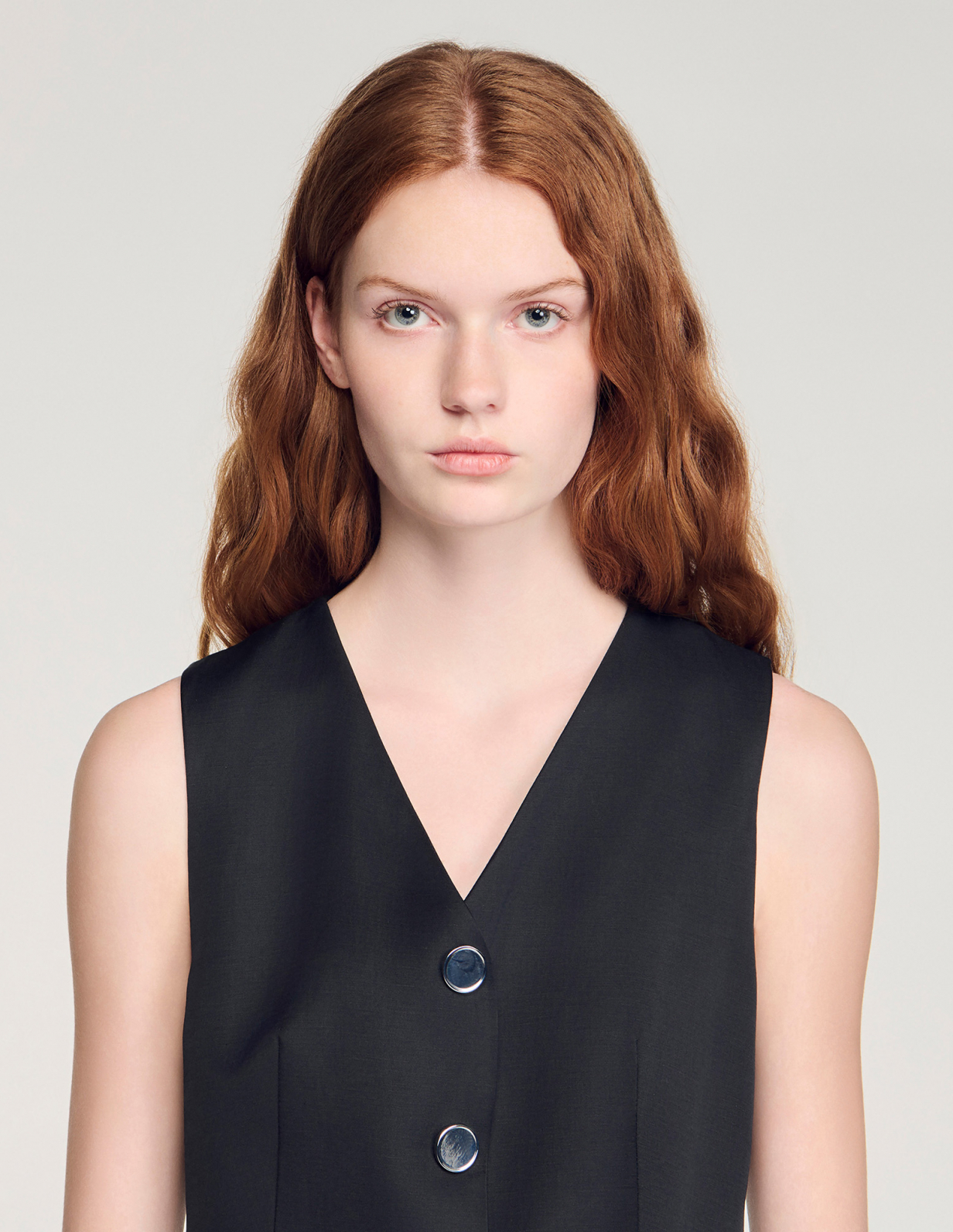 Жіноча чорна багатошарова сукня_3