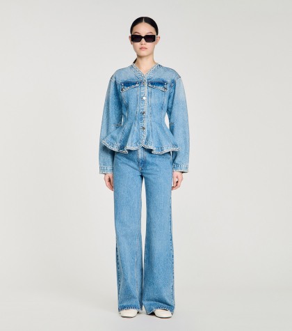 Женская джинсовая куртка, украшенная стразами и жемчугом