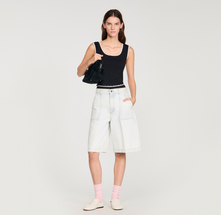 Жіночий чорний топ з вишивкою бісером