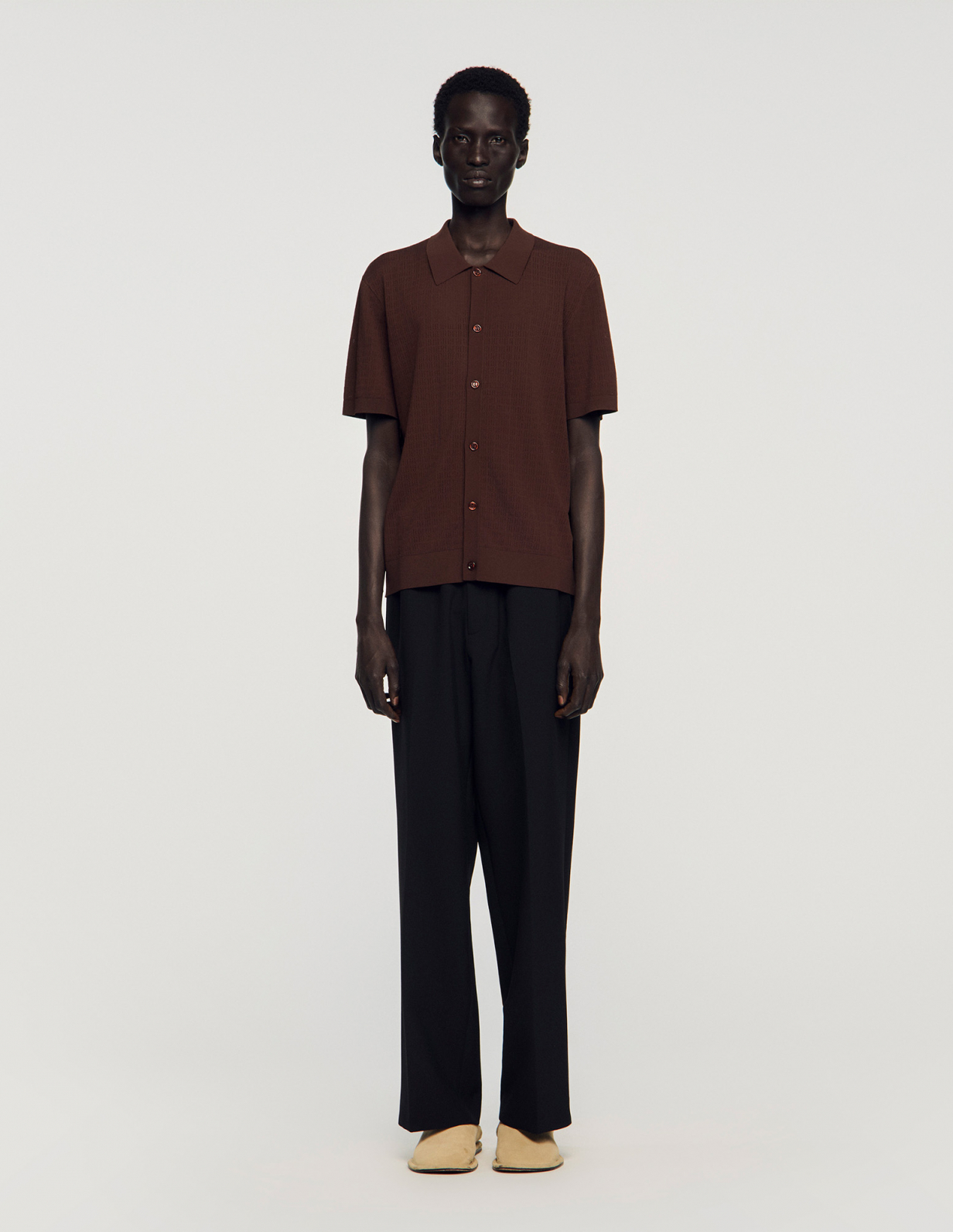 Мужская коричневая ажурная рубашка_2