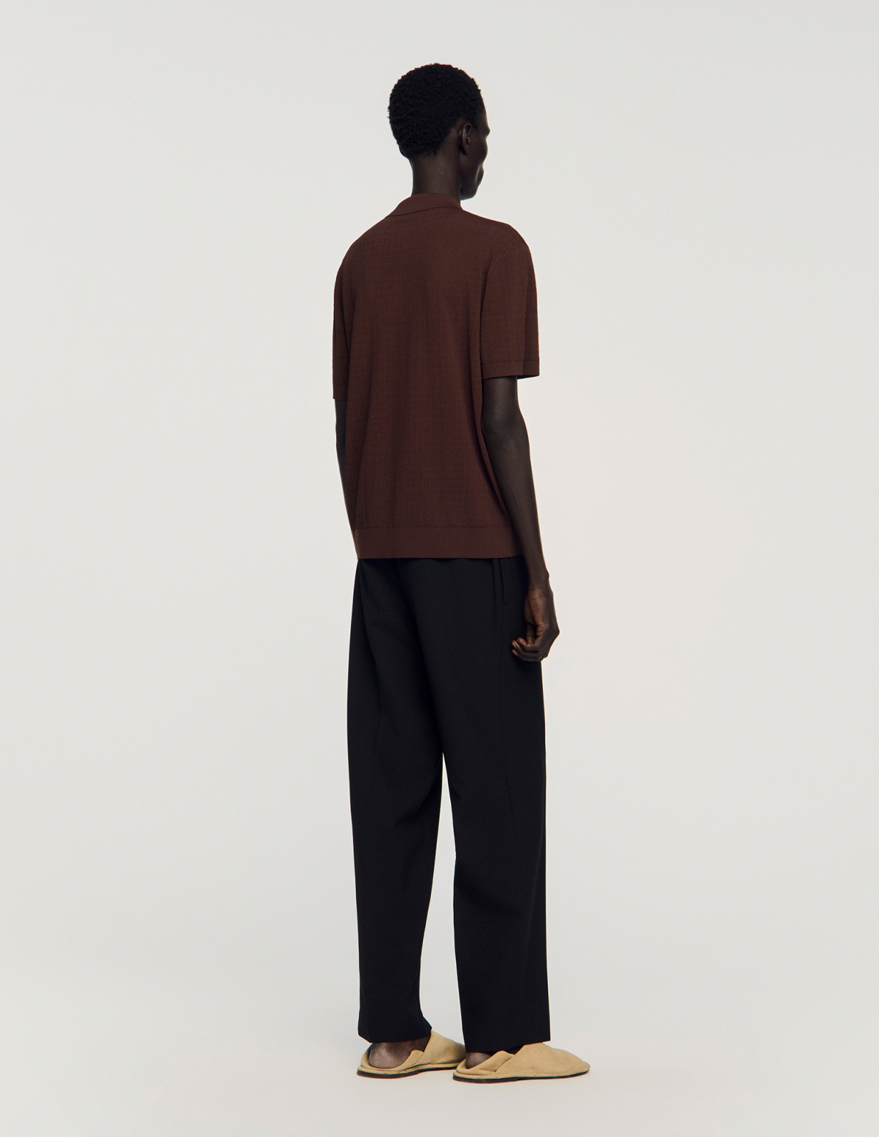 Мужская коричневая ажурная рубашка_5