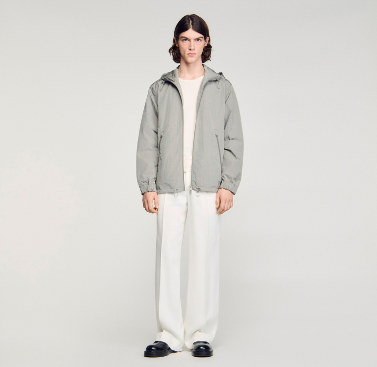 Чоловіча куртка з технічної тканини, з капюшоном