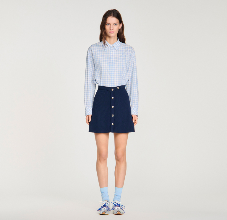 Жіноча спідниця у рубчик із застібкою на кнопках