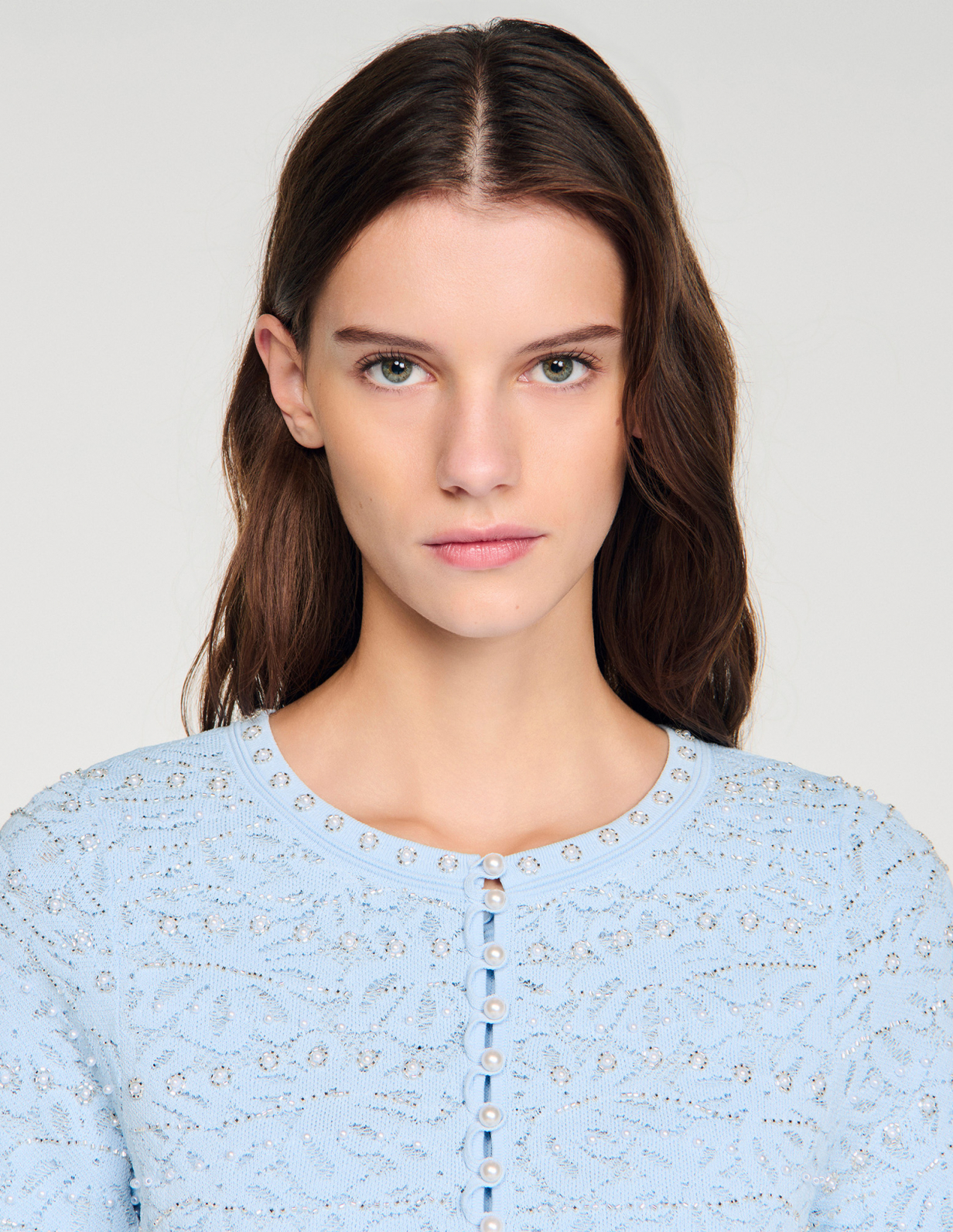 Жіночий укорочений кардиган, прикрашений перлами_3