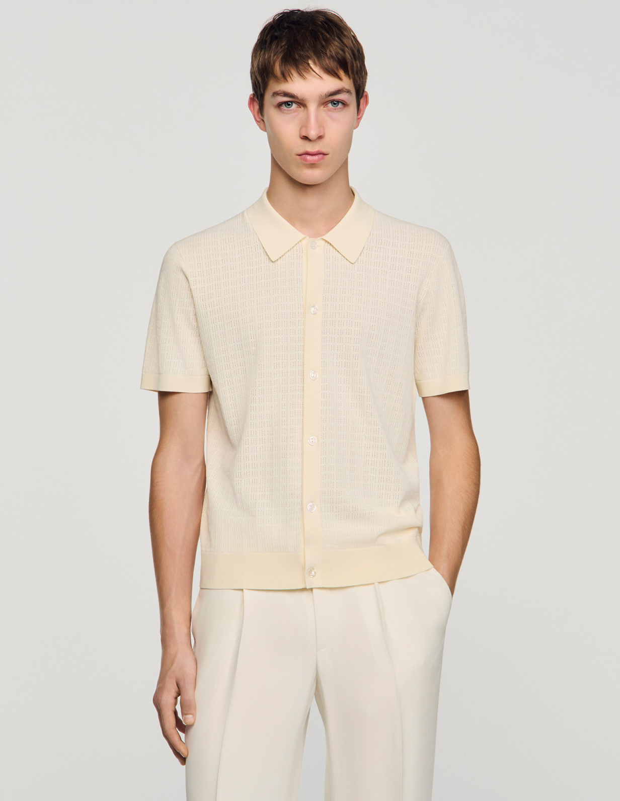 Чоловіче молочне поло на ґудзиках_4