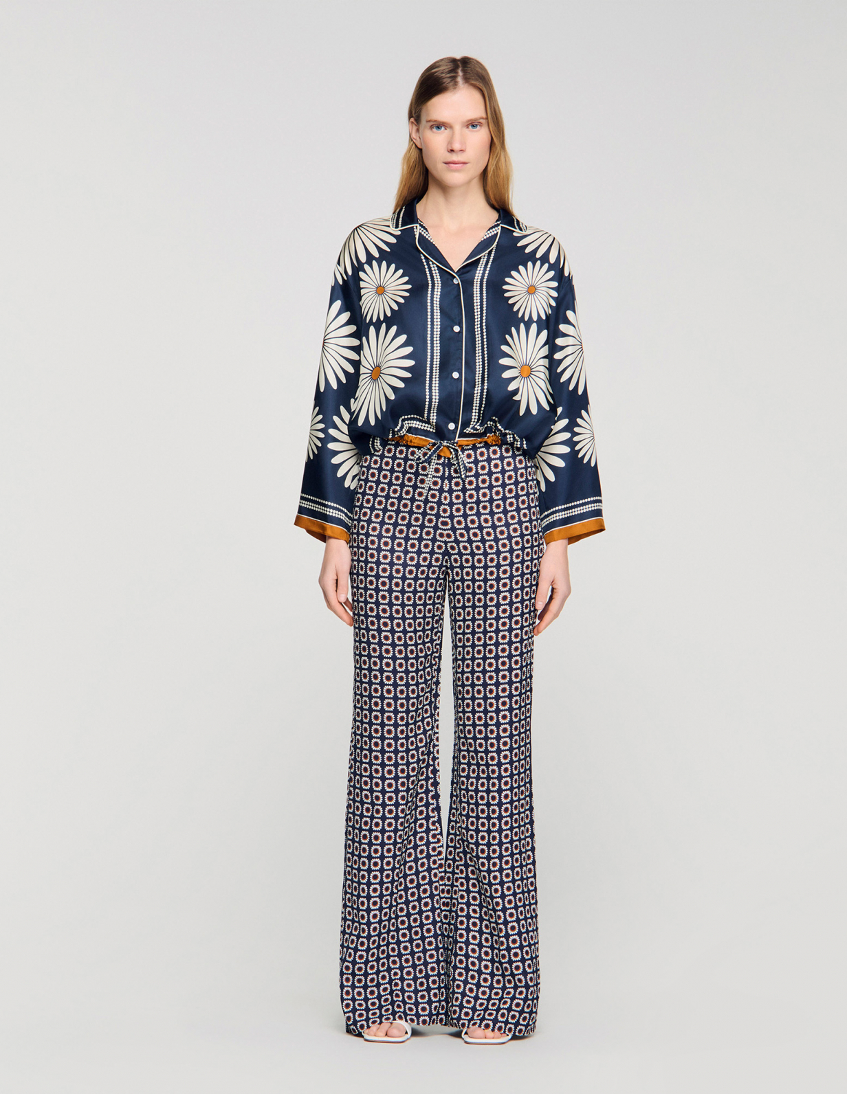 Женская шелковая рубашка с цветочным принтом_2