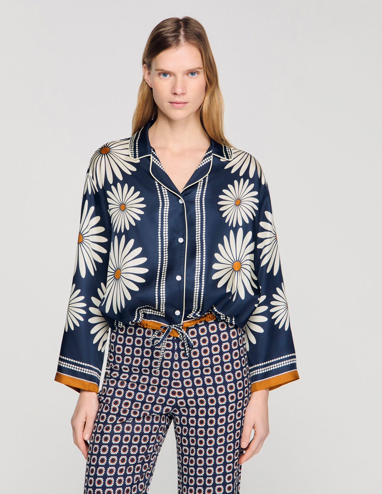 Женская шелковая рубашка с цветочным принтом_4