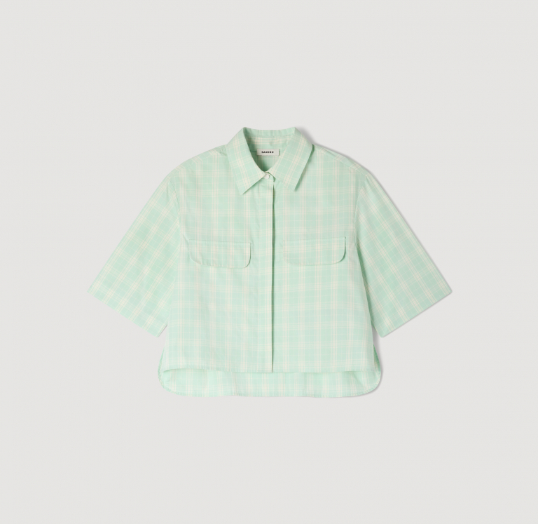 Женская рубашка в клетку с коротким рукавом