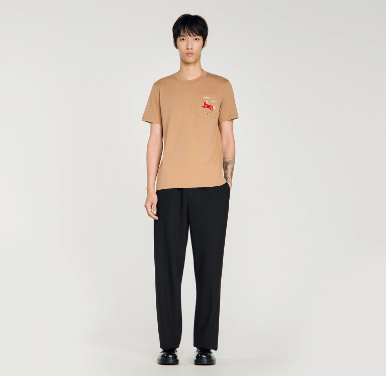 Чоловіча бежева футболка з вишивкою коня