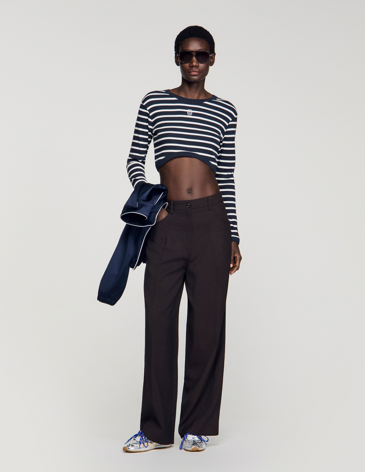 Женская укороченная футболка в полоску_1