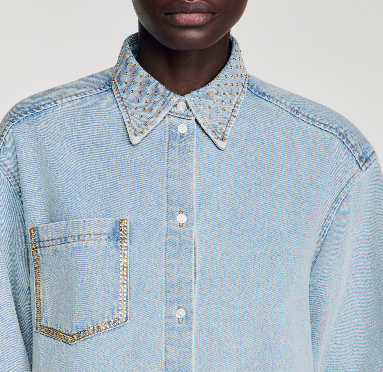 Жіноча джинсова сорочка зі стразами