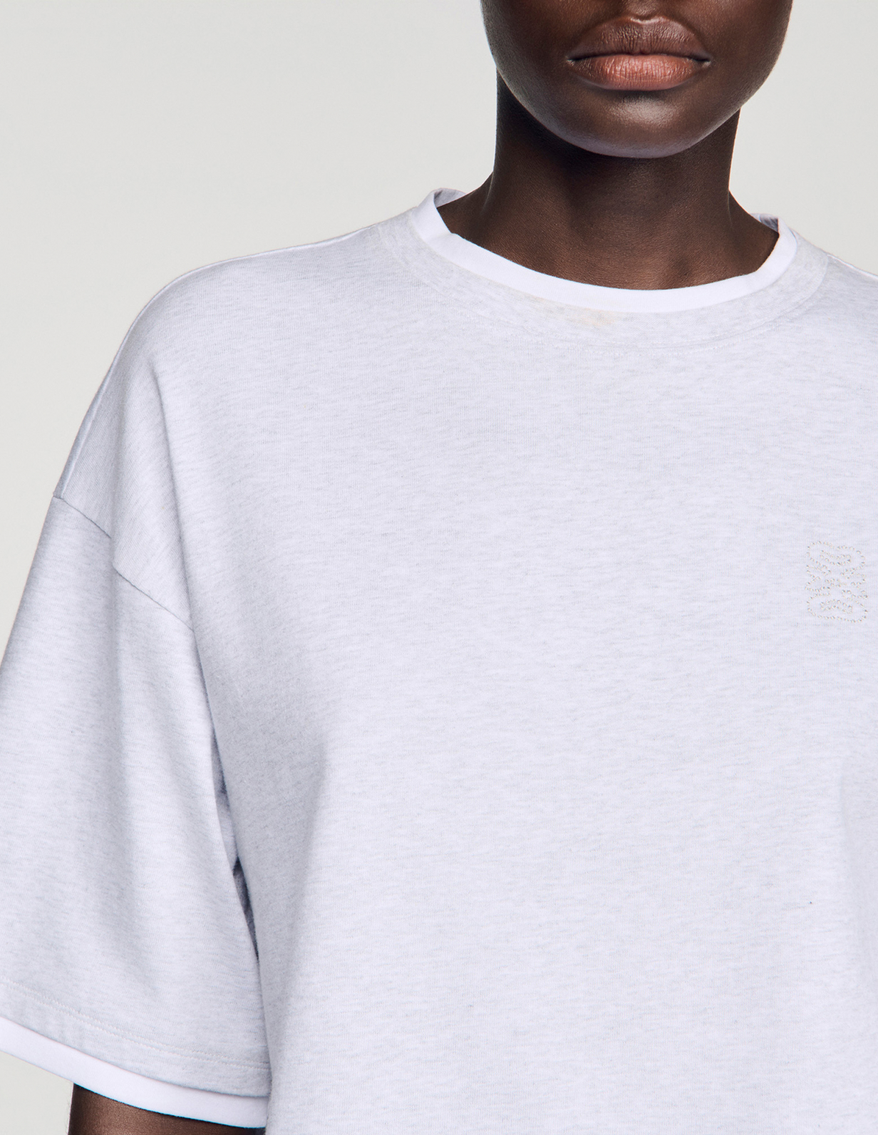 Женская серая многослойная футболка_3