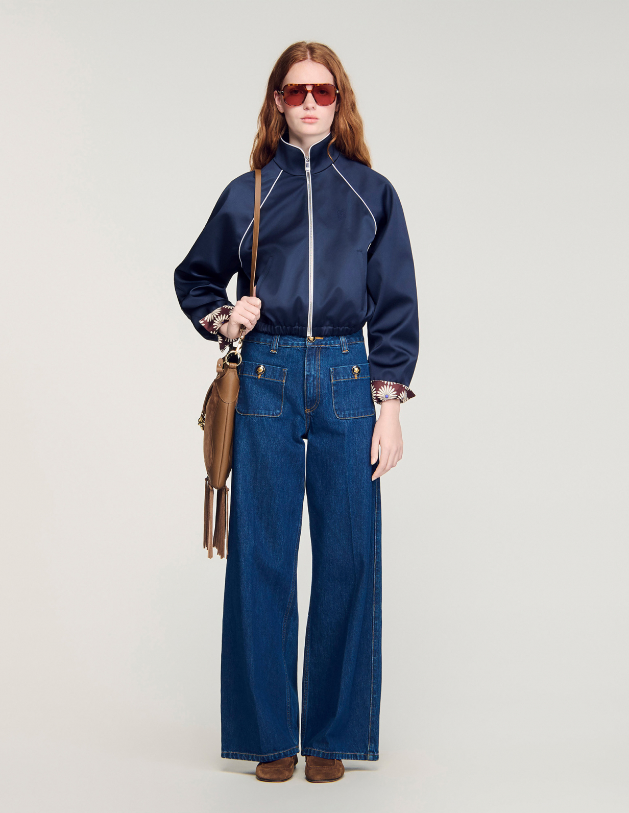 Жіночі широкі джинси з накладними кишенями_1