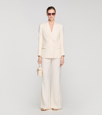 Женский двубортный приталенный жакет