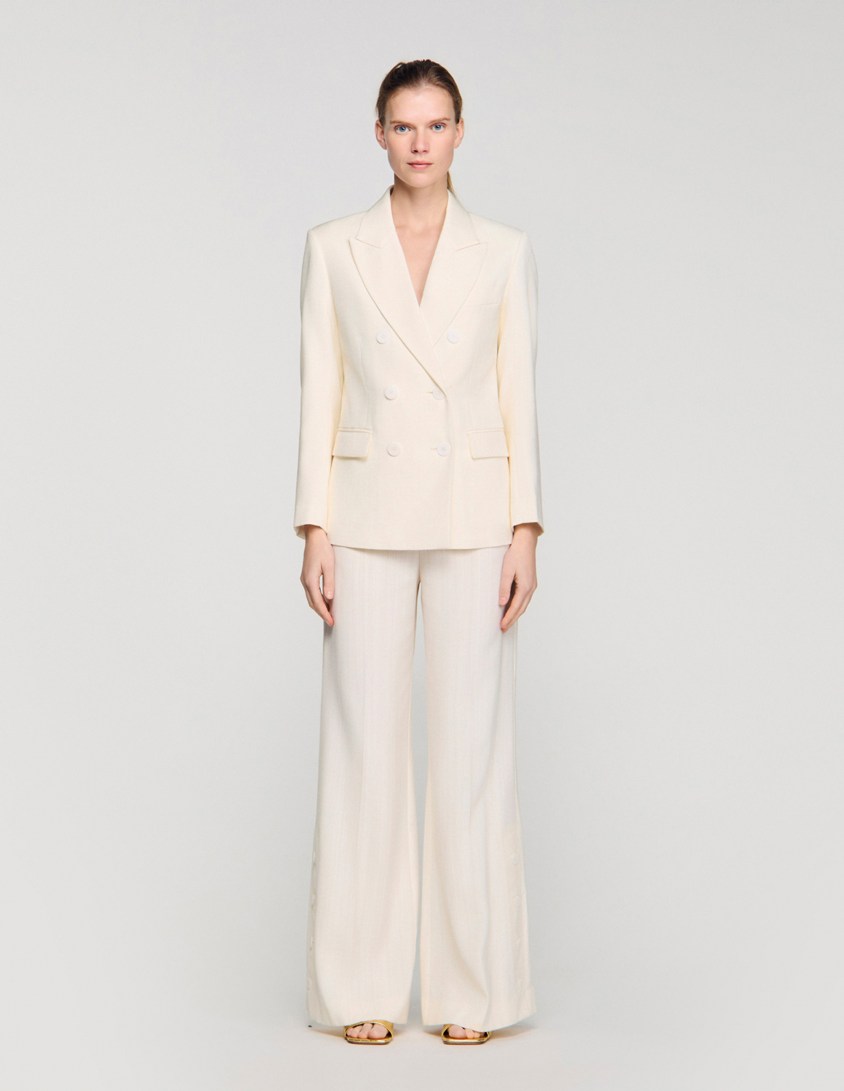 Жіночий двобортний приталений жакет_2