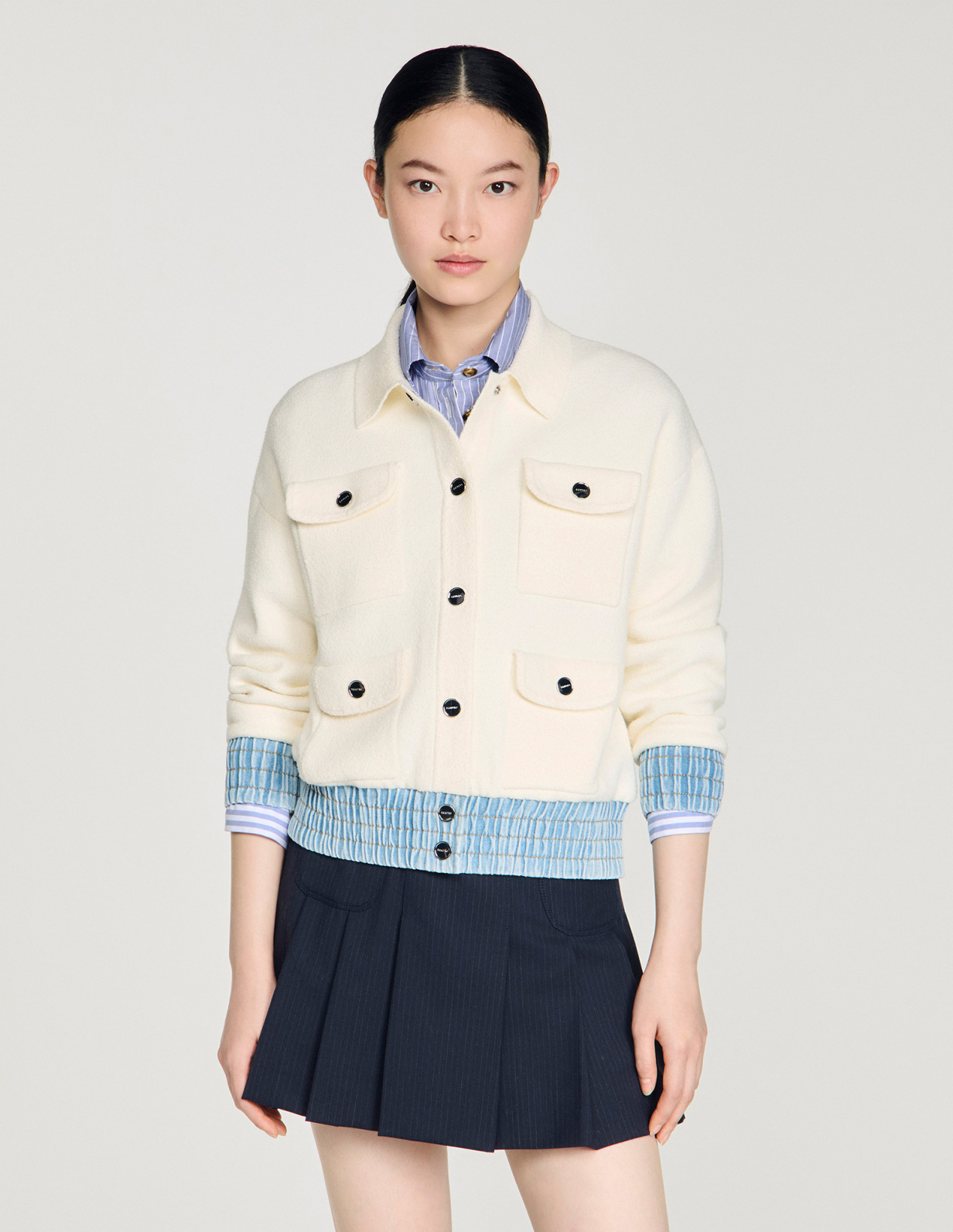 Жіночий молочний кардиган з джинсовими вставками_4