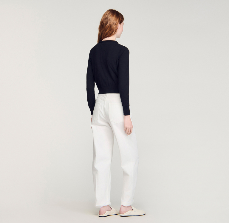 Жіночий чорний кардиган з круглим вирізом