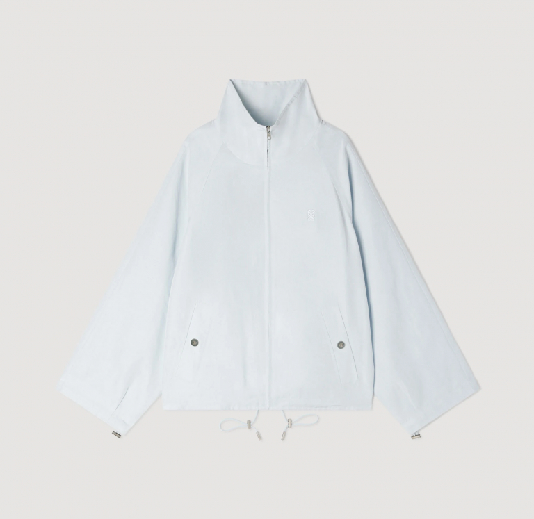 Женская куртка свободного кроя с воротником стойкой