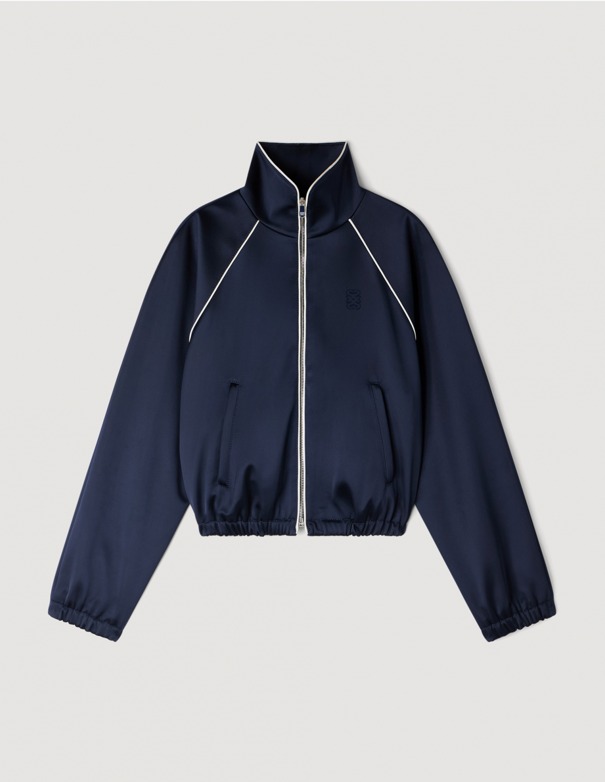 Жіноча коротка атласна куртка з вишитим логотипом_2