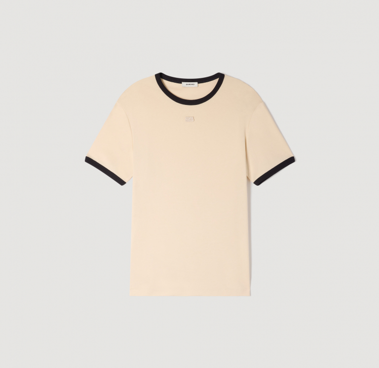 Чоловіча бежева футболка з контрастною окантовкою