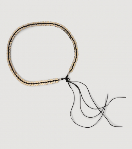 Жіночий ремінь з металевими деталями