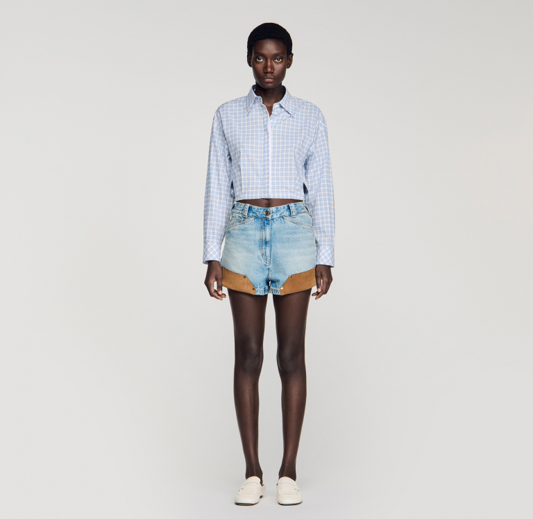 Женские джинсовые шорты с замшевыми деталями