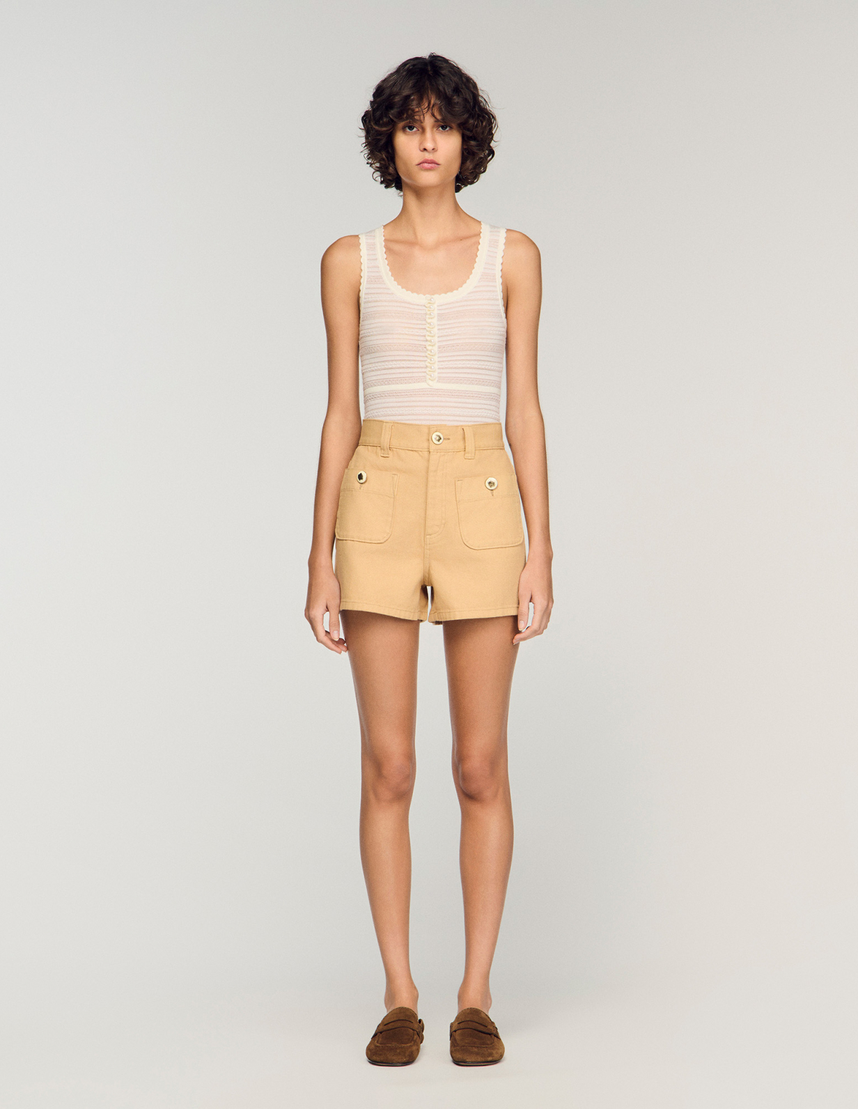 Женские бежевые джинсовые шорты_2