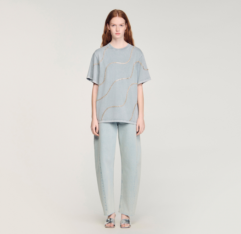 Жіноча сіра футболка зі стразами