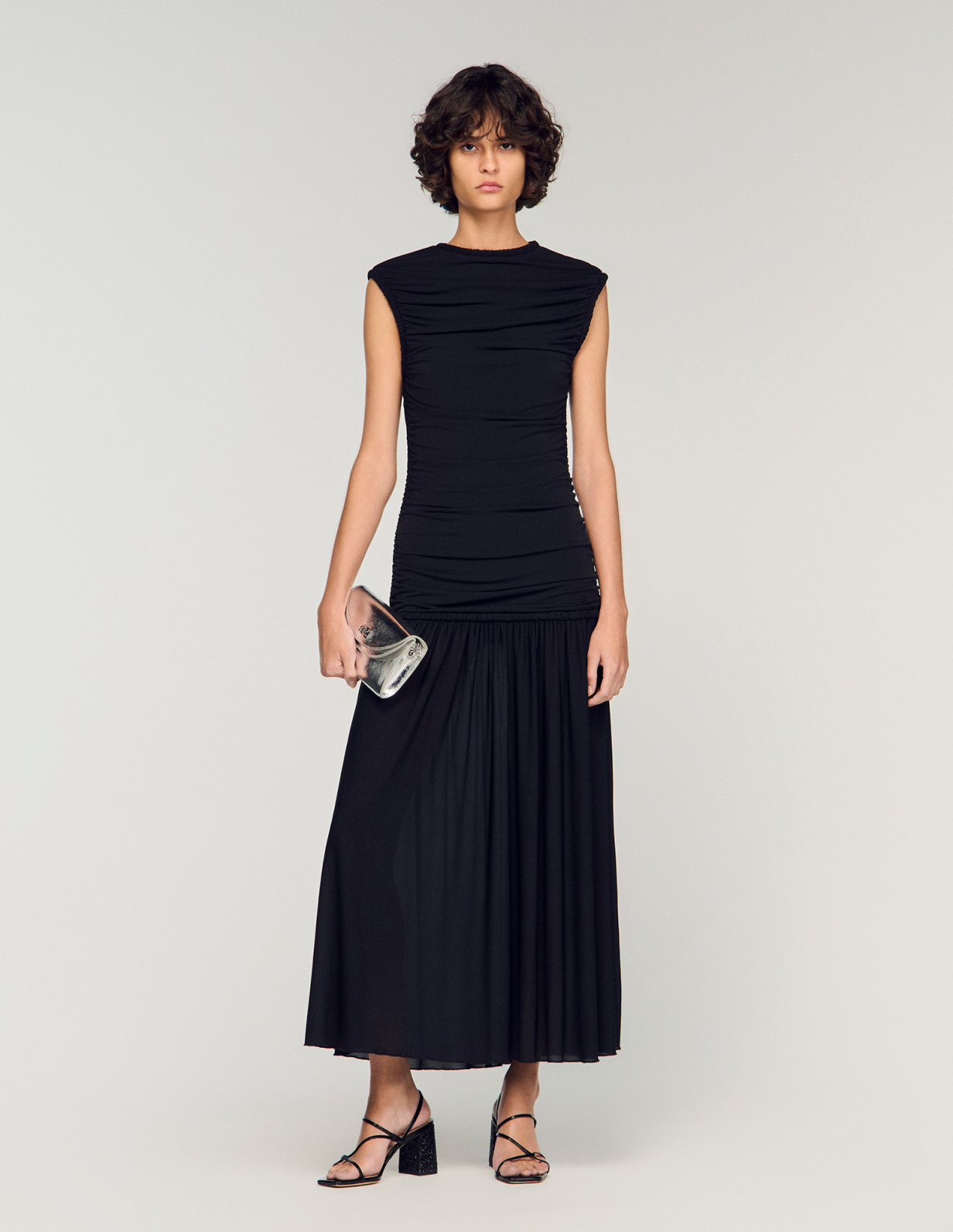 Жіноча чорна сукня-максі з драпіруванням_1