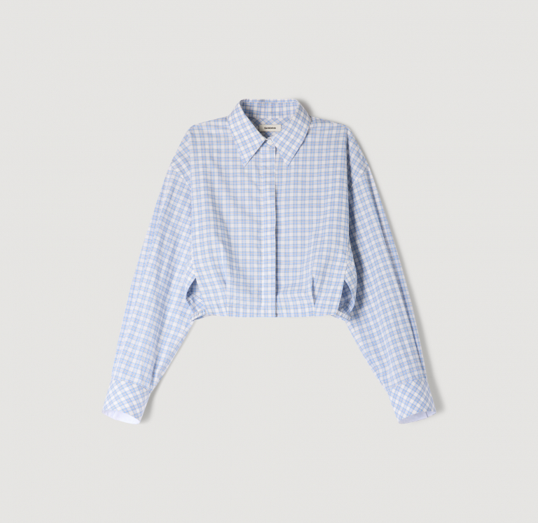 Женская короткая клетчатая рубашка