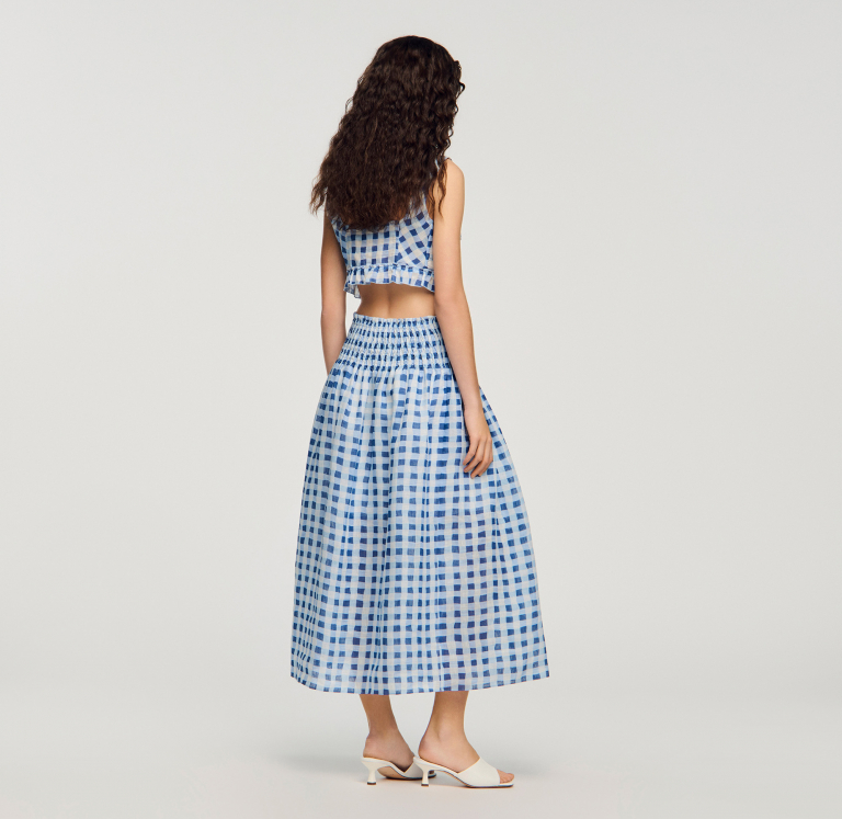 Жіноча довга льняна спідниця в клітинку