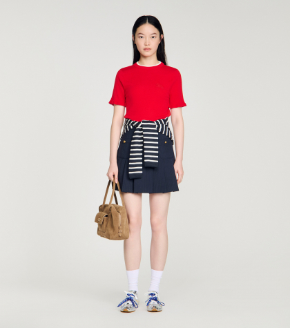 Женский джемпер с контрастным воротником