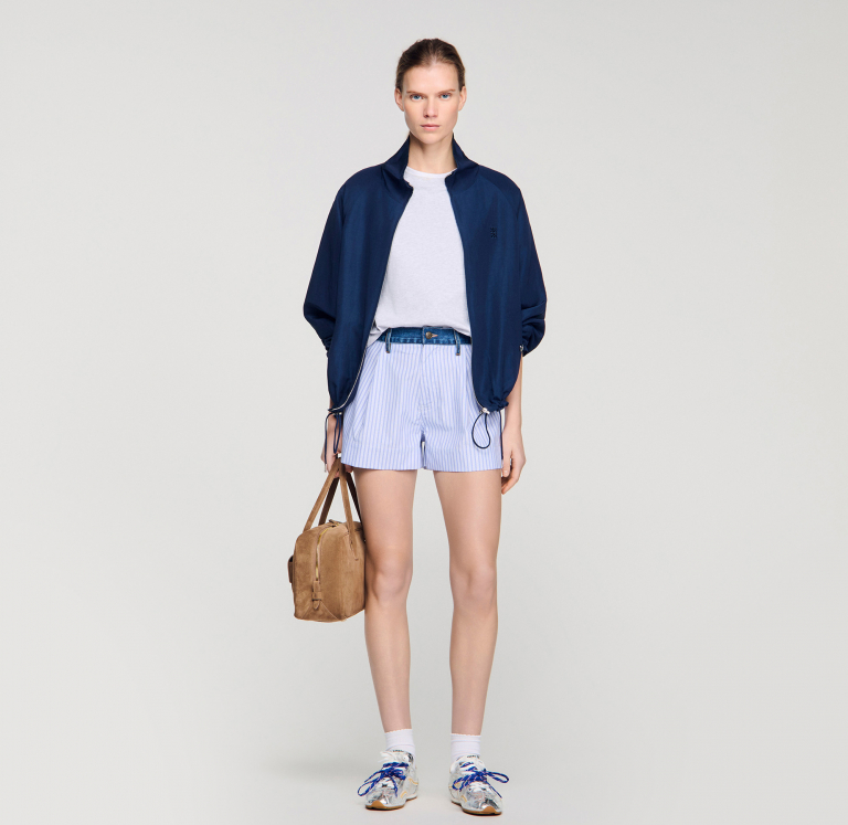 Женские полосатые шорты с джинсовыми деталями