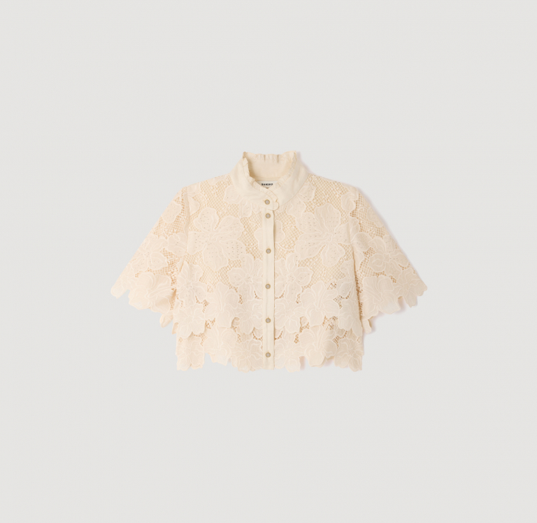 Жіноча сорочка з квітковим гіпюровим мереживом