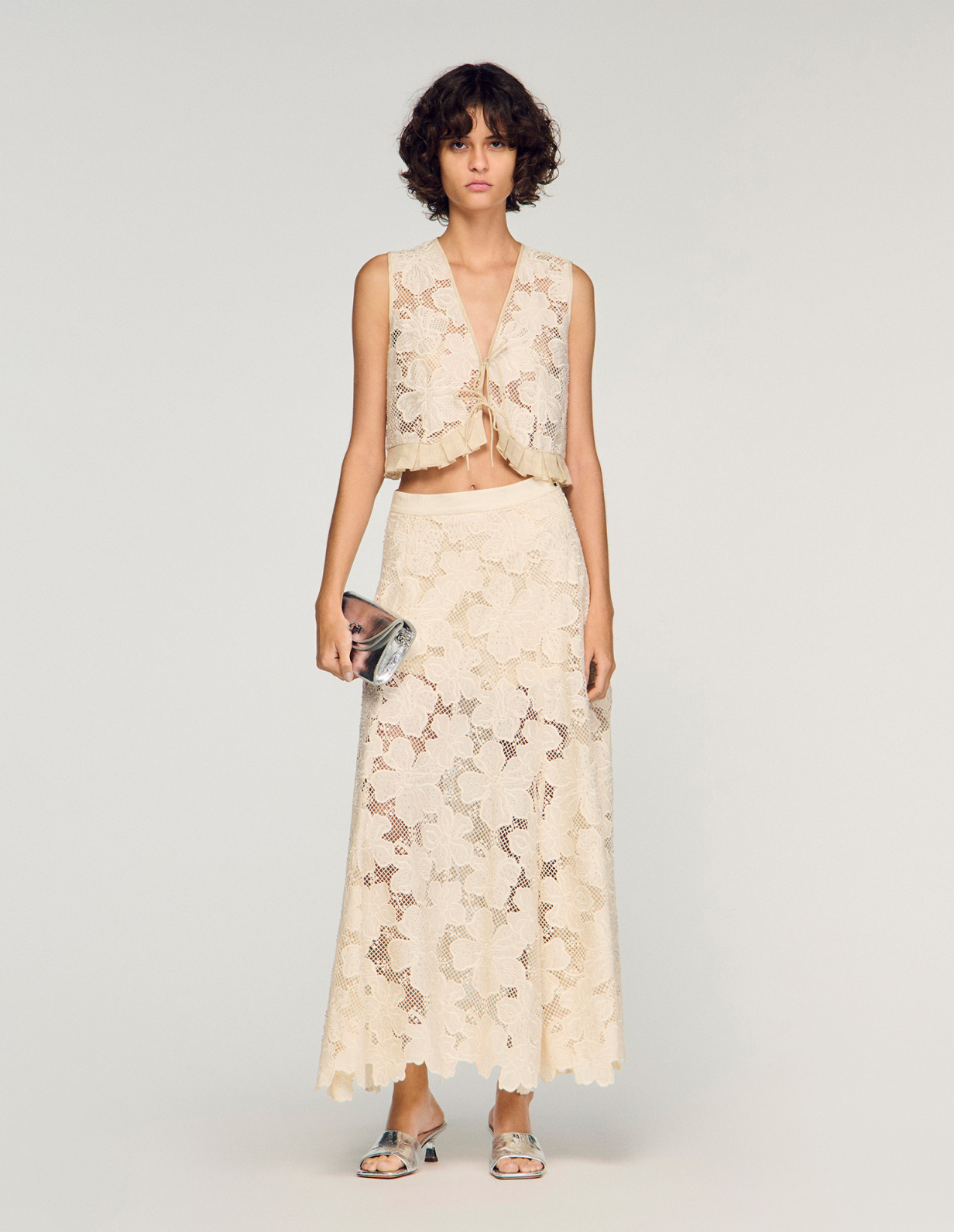 Женская молочная юбка из гипюра_1