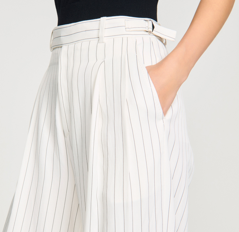 Женские полосатые классические брюки