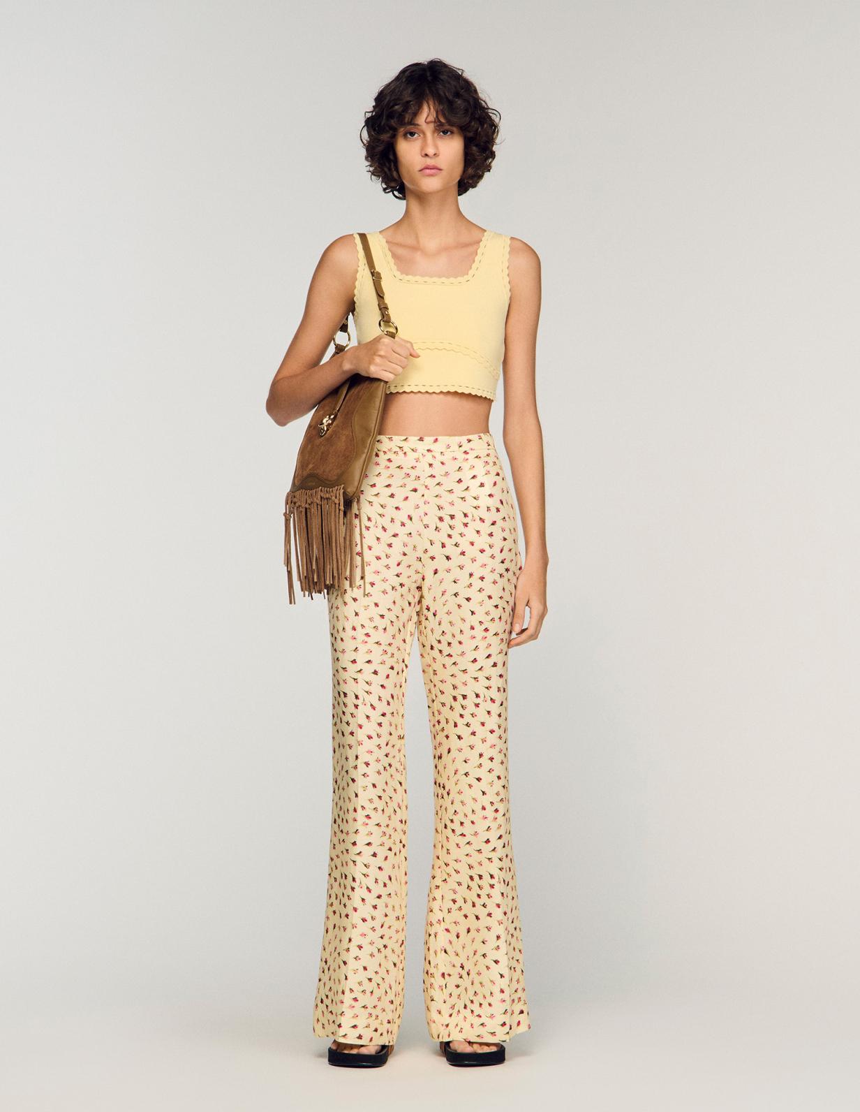 Женские молочные брюки с цветочным принтом_1